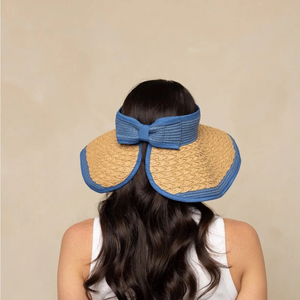 Roll-Up Straw Visor Blue Denim Bijoux Terner